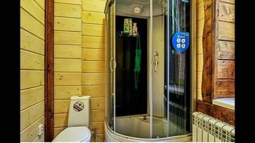 Фото номера Дом с 7 комнатами Загородные дома Baza otdykha  г. Чигиринка 14